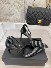 Load image into Gallery viewer, SE823 Shiny Heels / Size5-9
