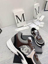 Load image into Gallery viewer, SE1001 CC Sneakers / Size5-10
