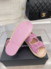Load image into Gallery viewer, SE862 CC Sandals / Size5-9
