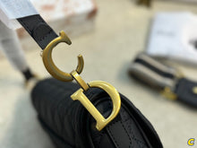 Load image into Gallery viewer, DR260 Saddle Bag with Wide Strap / 10 x 8 x 3 inches
