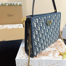 Load image into Gallery viewer, DR262 30 Montaigne Pouch / 10 x 8 x 2.5 inches
