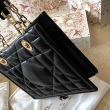 Load image into Gallery viewer, DR263 Medium Dior Essential Tote Bag / 14.5 x 11 x 7 inches
