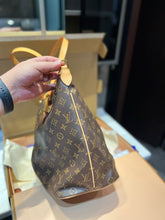 Load image into Gallery viewer, LB759 Vintage Shoulder Bag / 13.4x13inch
