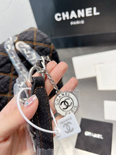 Load image into Gallery viewer, CC682 XXL Flap Bag / 17x10.6inch
