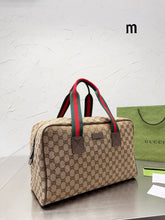 Load image into Gallery viewer, GC486 Luggage / 15.8x10.2inch
