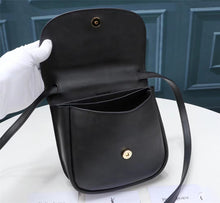 Load image into Gallery viewer, YSK182 Leather Crossbody Bag / 7.1x5.9x2.2inch
