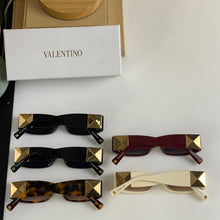 Load image into Gallery viewer, JW680 Valentino Eyewear / 51-18-145mm
