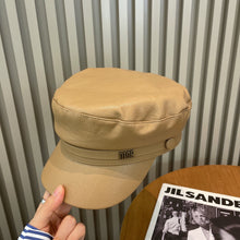 Load image into Gallery viewer, JW638 DR Beret
