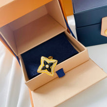 Load image into Gallery viewer, JW641 LB Rings
