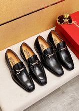 Load image into Gallery viewer, MSE071 Ferragamo Loafer / Size7-11
