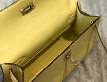 Load image into Gallery viewer, HM058 Mini Kelly / HIGHEST QUALITY VERSION / 8.7x5.1x2.8inch
