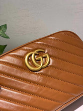 Load image into Gallery viewer, GC410 GG Marmont Shoulder Bag / 9.4x5.1x2.8inch
