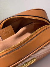 Load image into Gallery viewer, GC410 GG Marmont Shoulder Bag / 9.4x5.1x2.8inch
