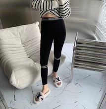 Load image into Gallery viewer, CLTH249 DR Leggings / SizeS/M/L
