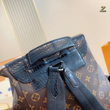 Load image into Gallery viewer, MBG045 Christopher PM / 12.6x5.5x16.5inch
