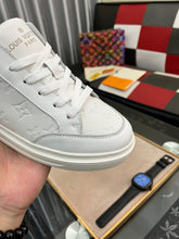Load image into Gallery viewer, MSE068 LB Luxembourg Sneakers / size7-12
