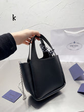 Load image into Gallery viewer, PD217 Leather Tote / 9x7.8x5.1inch
