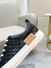 Load image into Gallery viewer, MSE069 GG Sneaker / size7-12

