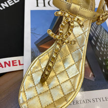 Load image into Gallery viewer, SE1010 CC Sandals / Size4-11
