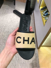 Load image into Gallery viewer, SE1051 CC Slippers / Size5-11
