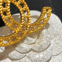 Load image into Gallery viewer, JW683 CC Necklace
