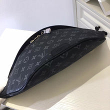 Load image into Gallery viewer, MBG027 Discovery Bumbag / 18.5x7.9x3.5inch
