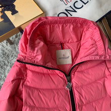 Load image into Gallery viewer, CLTH279 Monocler Short Down Puffer Jackets
