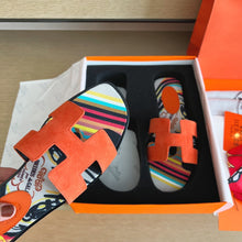 Load image into Gallery viewer, SE906 H ORAN Sandals / Size5-10

