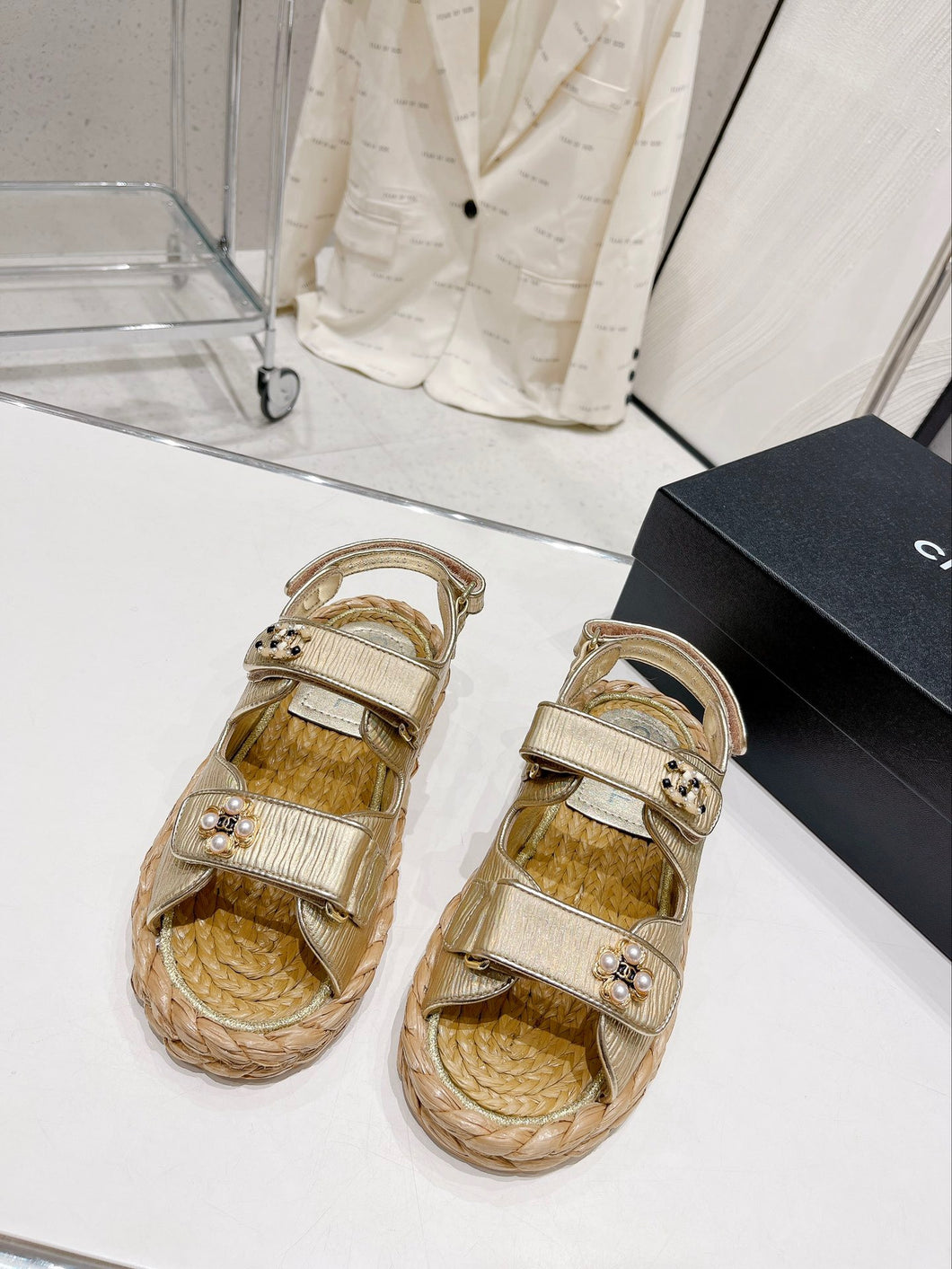 SE1019 CC Sandals / Size5-10