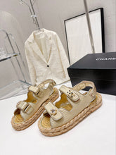 Load image into Gallery viewer, SE1019 CC Sandals / Size5-10
