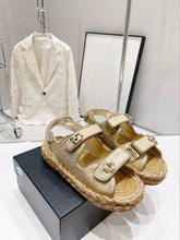Load image into Gallery viewer, SE1019 CC Sandals / Size5-10
