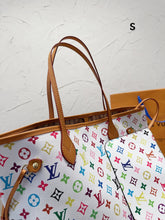 Load image into Gallery viewer, LB767 Neverfull MM  / 12.2 x 11 x 5.5 inches
