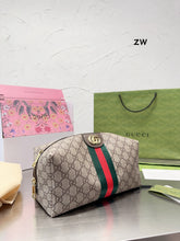 Load image into Gallery viewer, GC519 GG Toiletry Case / 10.2inch
