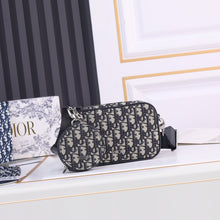 Load image into Gallery viewer, DR267 Small Shoulder Bag / 4.7x7.5x1.3inch
