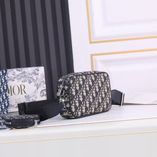 Load image into Gallery viewer, DR268 Small Shoulder Bag / 4.7x7.5x1.3inch
