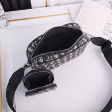 Load image into Gallery viewer, DR268 Small Shoulder Bag / 4.7x7.5x1.3inch
