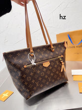 Load image into Gallery viewer, LB790 Vintage Shoulder Bag / 10.6x4.7inch
