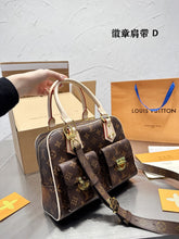 Load image into Gallery viewer, LB707 Vintage Handbag / 11.8x8.7inch
