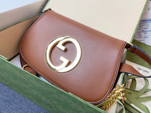 Load image into Gallery viewer, GC490 Blondie Shoulder Bag /  11&quot;W x 6.3&quot;H x 1.6&quot;D
