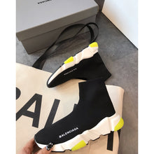 Load image into Gallery viewer, SE900 BCG Women's Speed Sneaker
