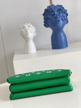 Load image into Gallery viewer, LB674 Coussin PM / HIGHEST QUALITY VERSION /
