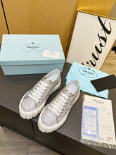 Load image into Gallery viewer, SE963 PRADA Double Wheel Sneakers / Size4-10
