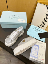 Load image into Gallery viewer, SE963 PRADA Double Wheel Sneakers / Size4-10
