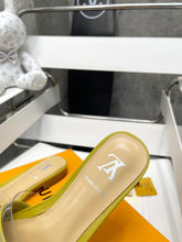 Load image into Gallery viewer, SE1012 LB Mule / Size4-11
