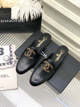 Load image into Gallery viewer, SE962 CC Loafers / Size5-10
