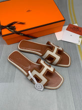 Load image into Gallery viewer, SE836 H Slippers / Size4-11
