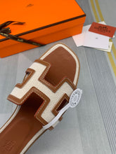 Load image into Gallery viewer, SE836 H Slippers / Size4-11

