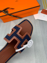 Load image into Gallery viewer, SE836 H Slippers / Size4-11
