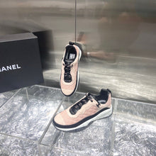 Load image into Gallery viewer, SE832 CC Sneakers / Size5-10
