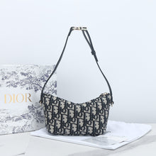 Load image into Gallery viewer, DR241 DrTravel Nomad Pouch / SizeS/M
